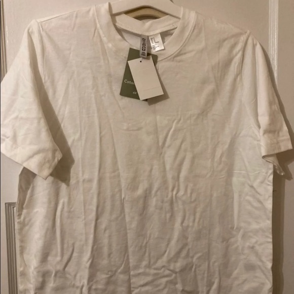 2 Nwt H&M tshirts - Picture 3 of 5